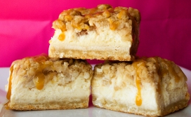 Caramel Apple Cheesecake Bars_2