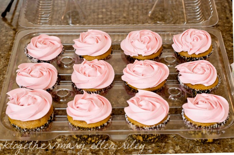 Rose Cupcakes_9 on Whisk Together
